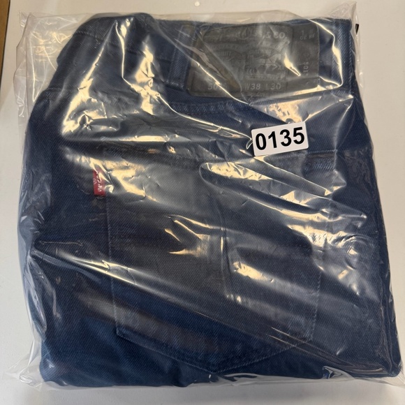 Levis Jeans Mens 38x30 Blue 501 Straight Leg Button Fly Mid Rise - Picture 12 of 12